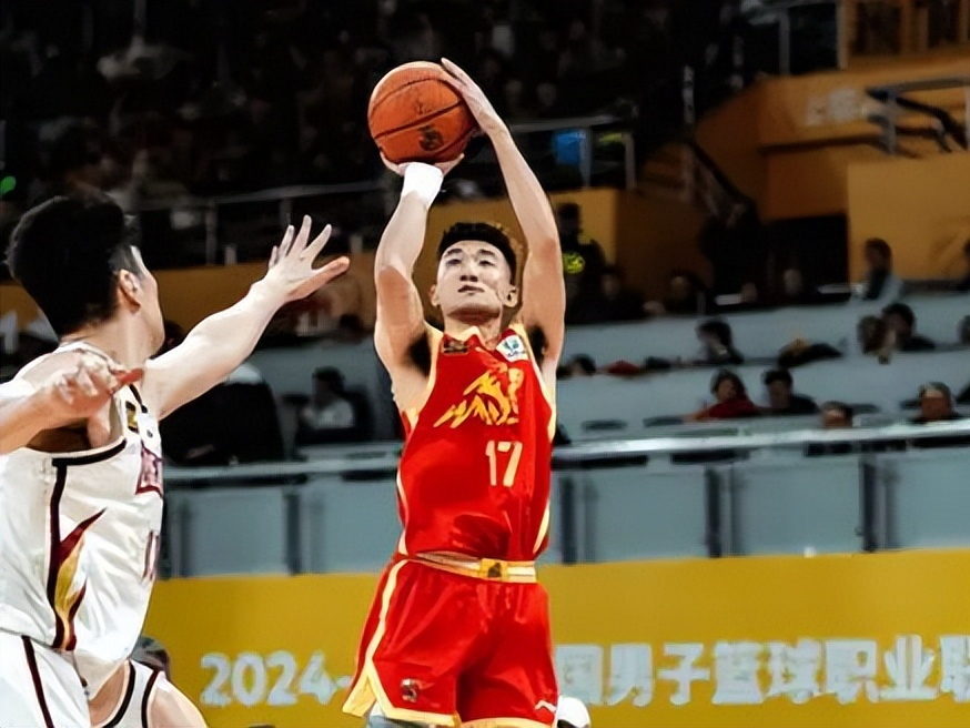 桑普多利亚以比力克尼斯，登顶积分榜