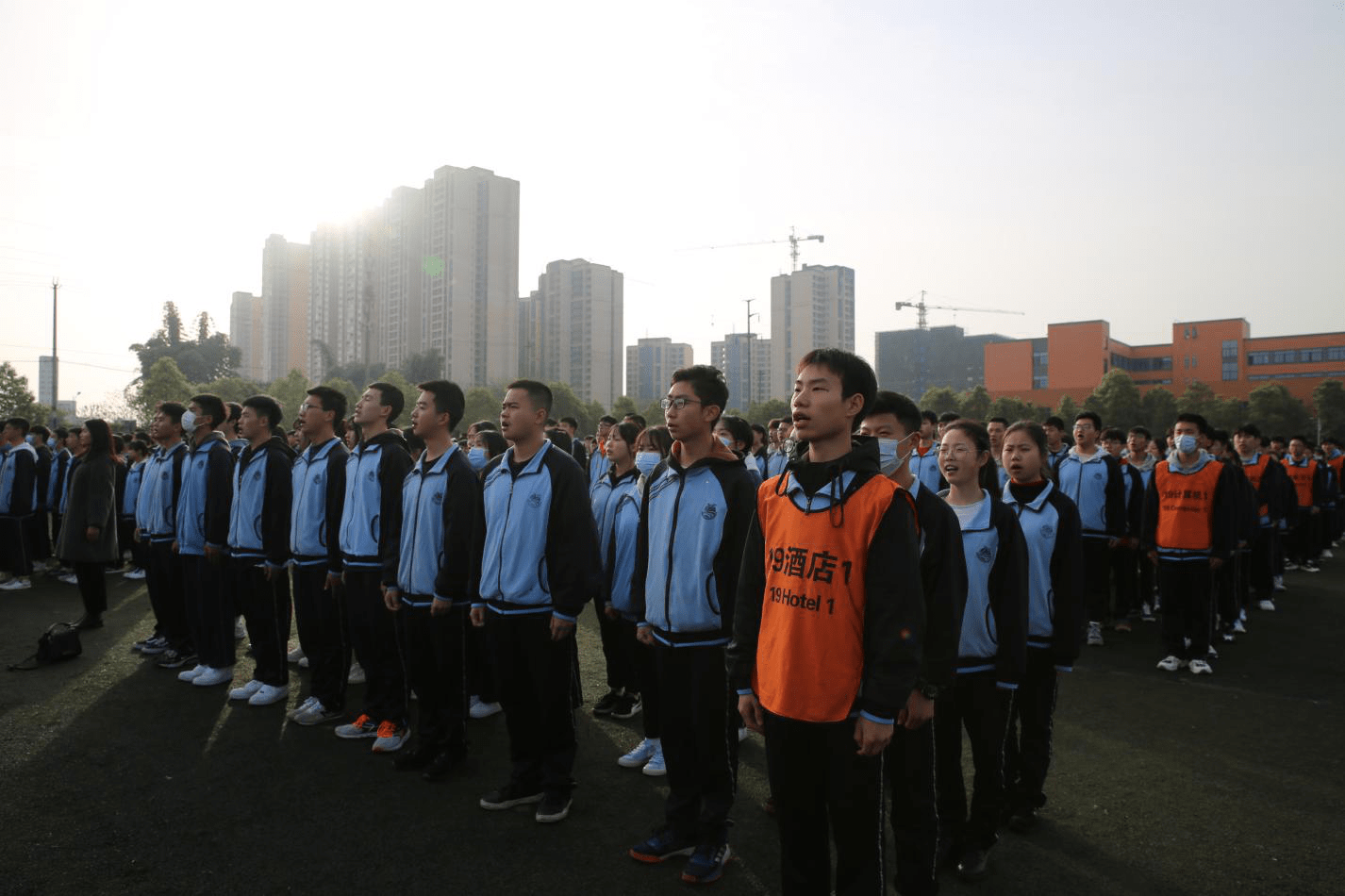 爱游戏官网网页版入口-包含意大利队挑战波兰国家队，决胜时刻备战全力以赴的词条